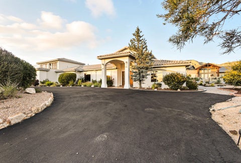 Photo of 11907 San Rafael Avenue NE, Albuquerque, NM 87122 (MLS # 1106481)