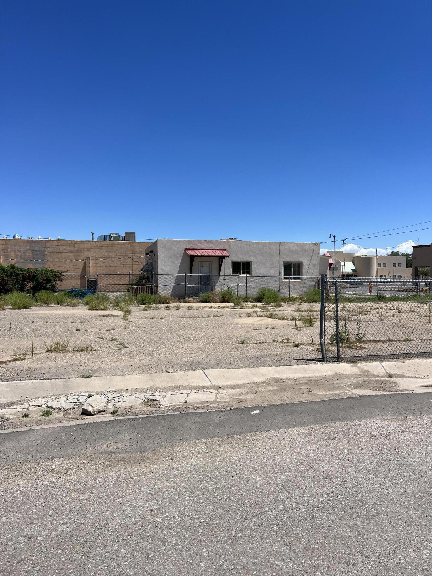 Goebel Avenue, Belen, New Mexico image 3