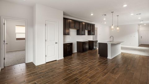 Photo of 10544 Tinaja Way SW, Albuquerque, NM 87121 (MLS # 1095637)