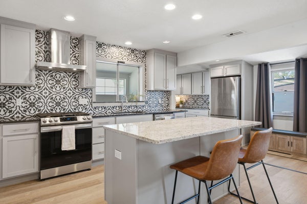 824 ARNO ST SE, ALBUQUERQUE, NM 87102 - Image bb8846d148e3d5f7f623ed58fbdd028d/1453704657