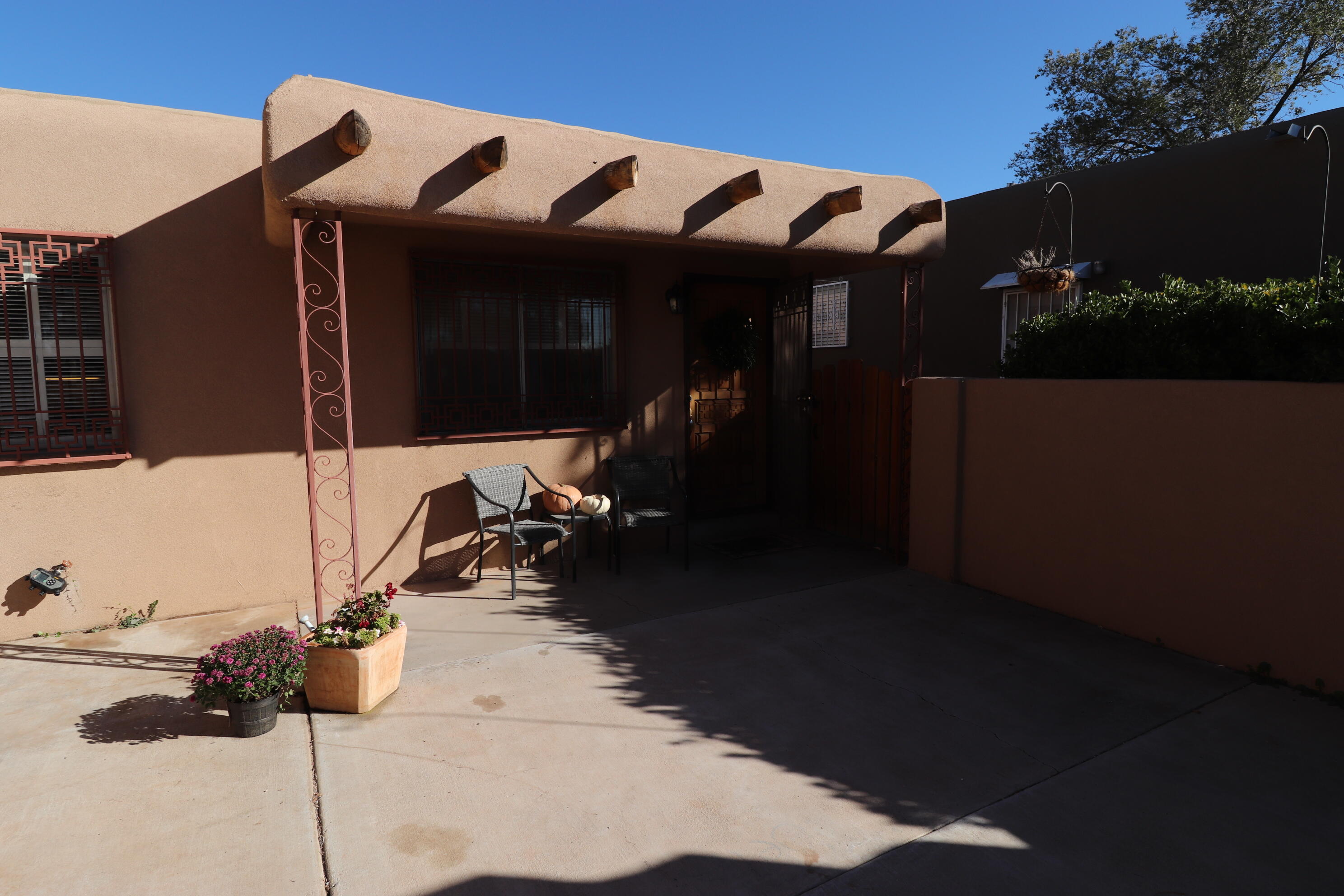 702 Dallas Street, Albuquerque, New Mexico image 4