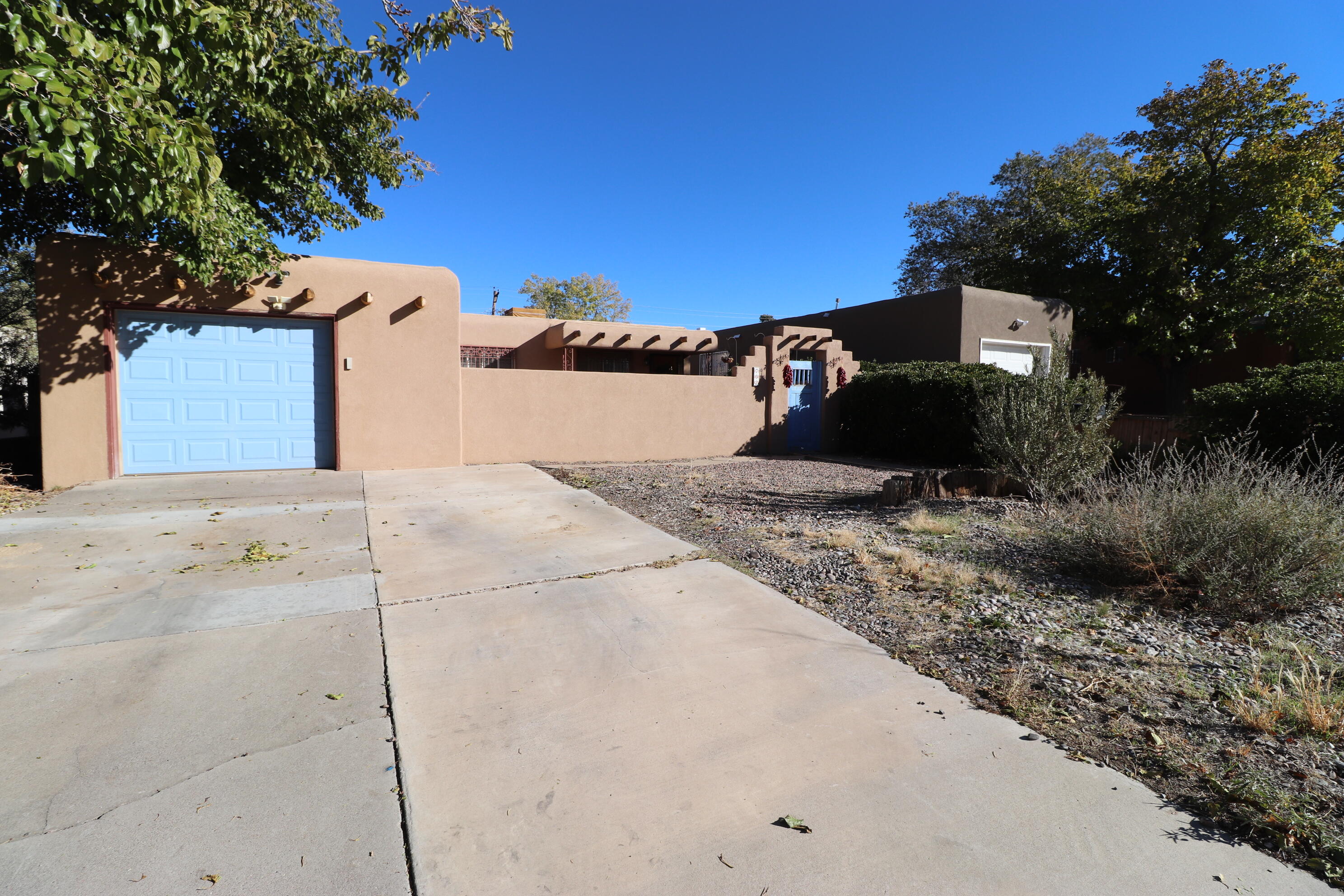 702 Dallas Street, Albuquerque, New Mexico image 3