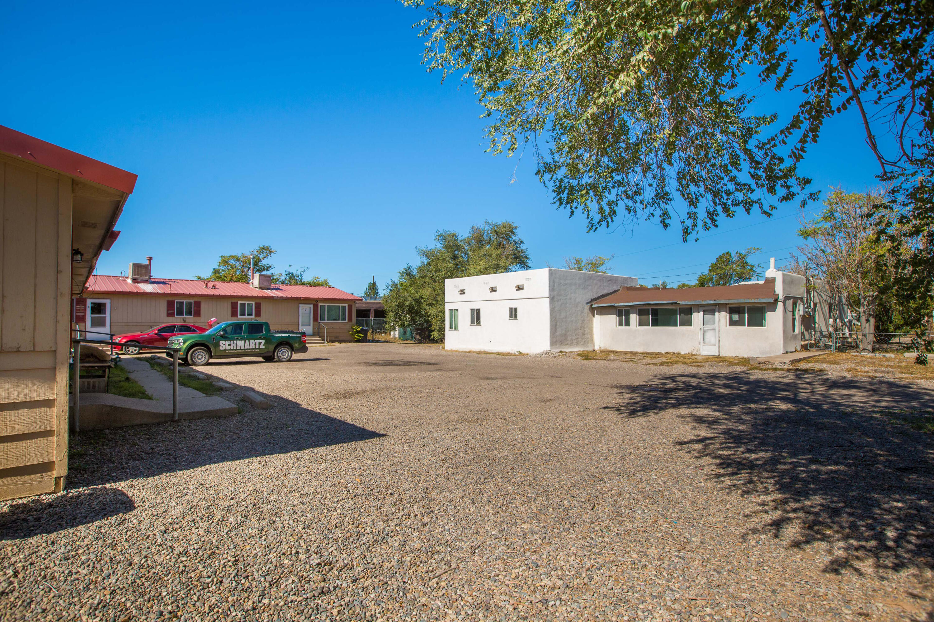 502 Headingly Avenue NW