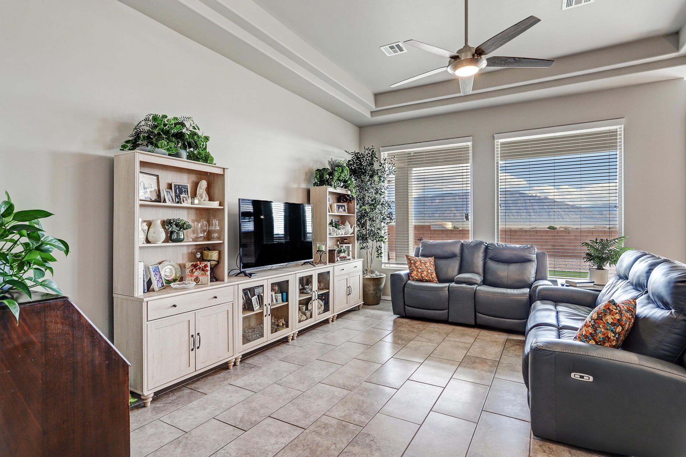 6858 Cleary Loop NE