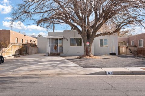 Photo of 528 Cagua Drive SE, Albuquerque, NM 87108 (MLS # 1095539)