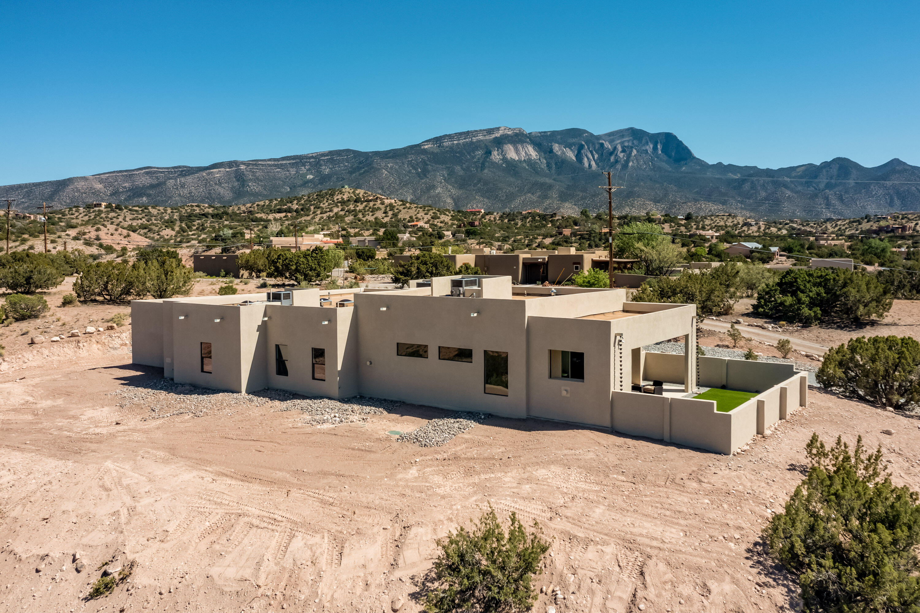 9 E Calle Flores, Placitas, New Mexico image 43