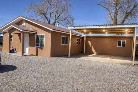 Photo of 1609 Lundy Lane SW, Albuquerque, NM 87105 (MLS # 1106860)