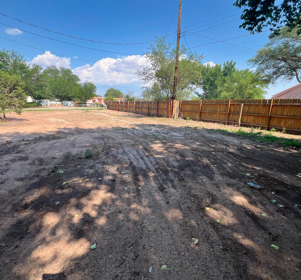 1835 Winchester Drive, Bosque Farms, New Mexico image 1