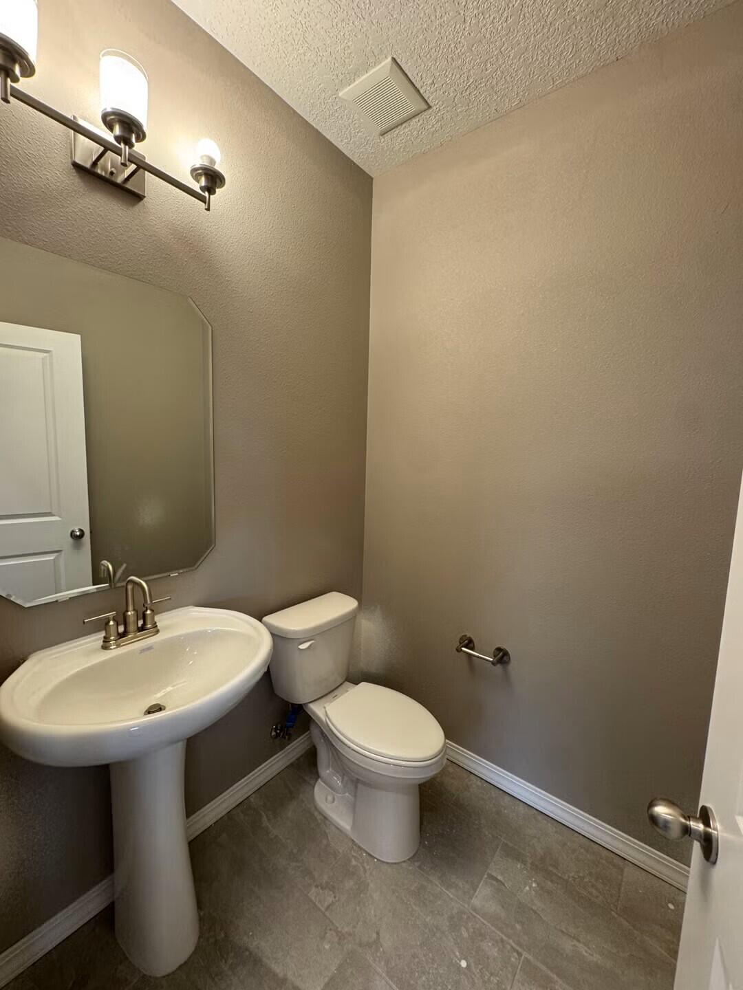 4816 Manzano Peak Street, Los Lunas, New Mexico image 9