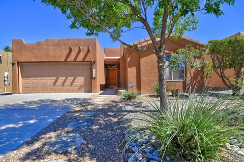 Homes For Sale - 7728 Calle Comodo<br/> Albuquerque, NM 87113