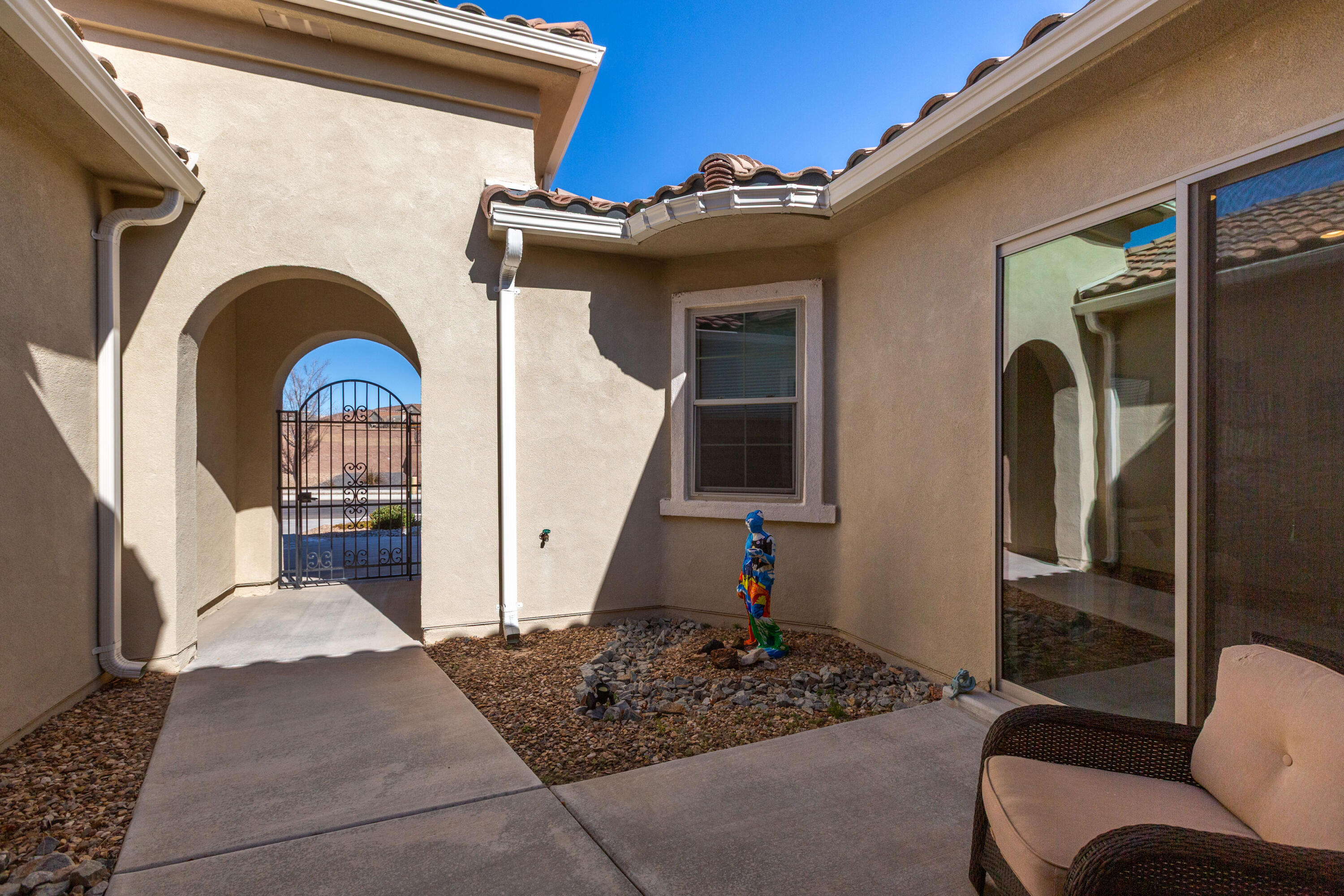 9256 Wind Caves Way NW