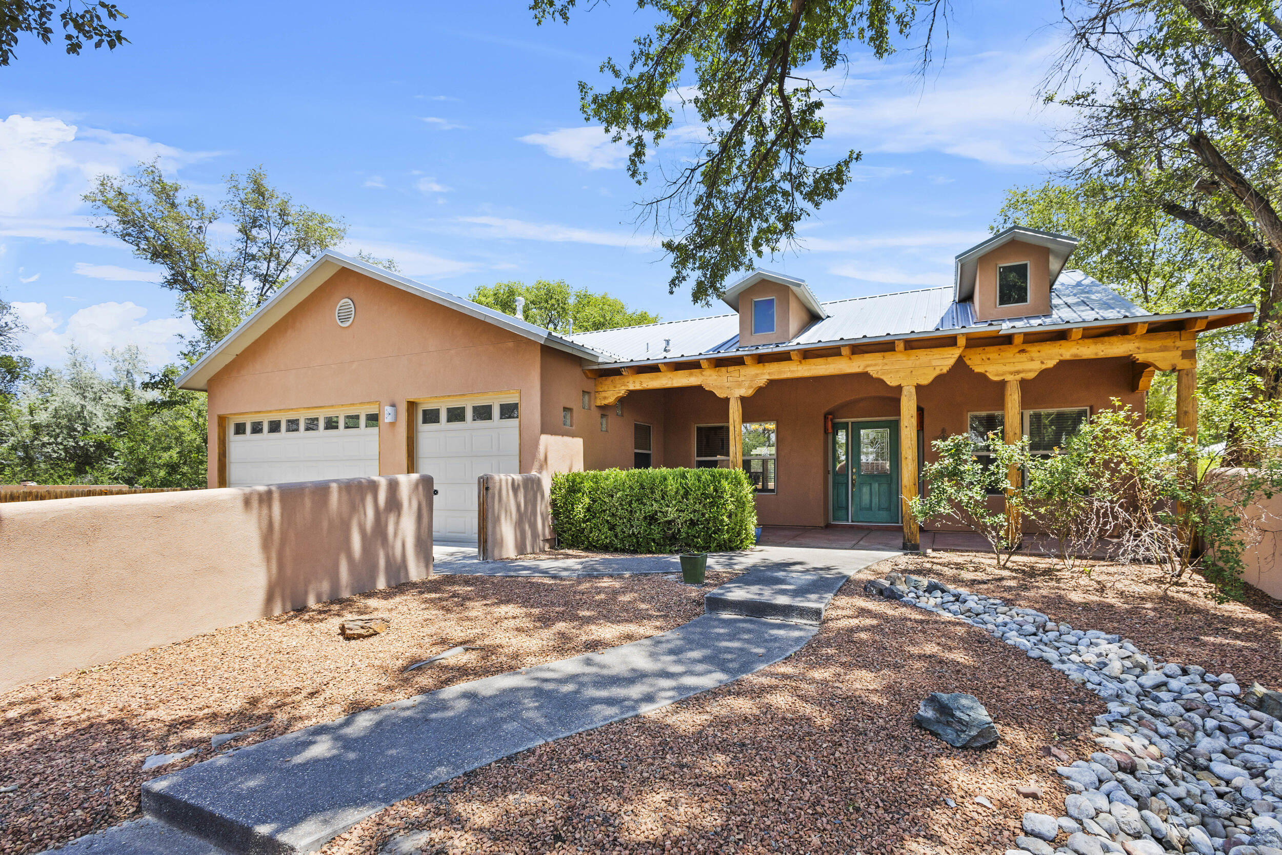 View Los Lunas, NM 87031 house