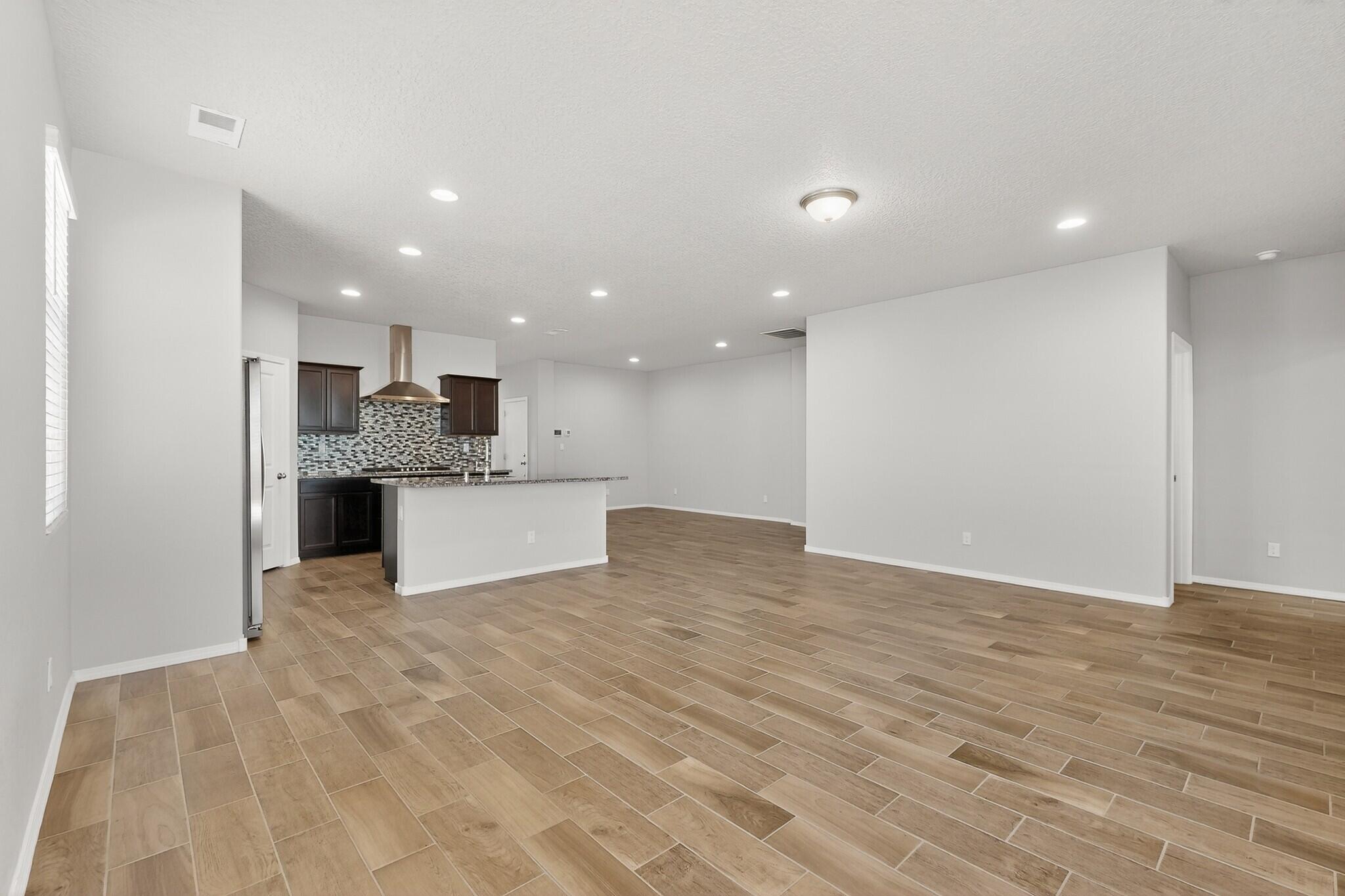2043 Silver Dollar Street SE