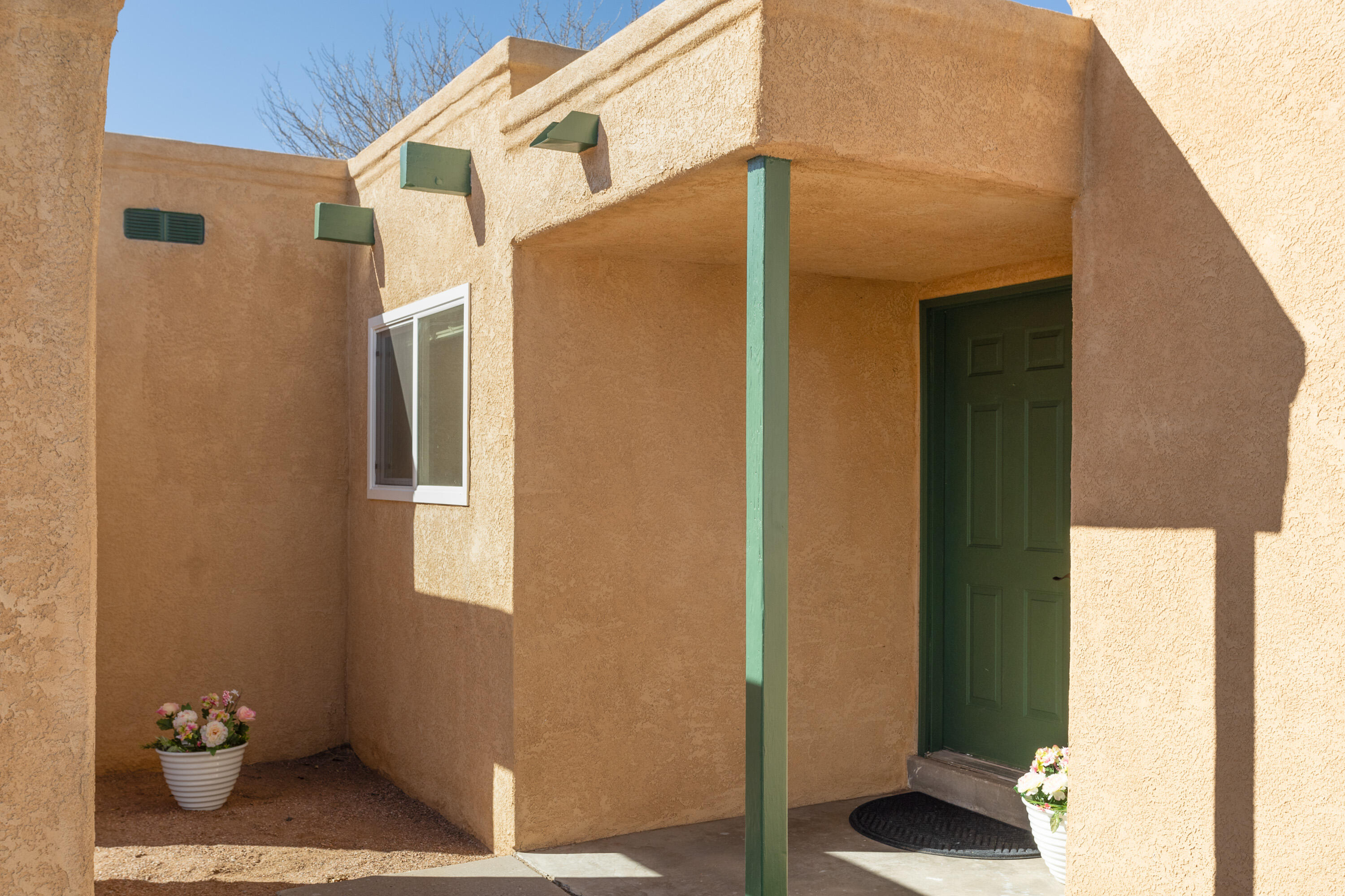 1825 Hiawatha Court, Albuquerque, New Mexico image 2