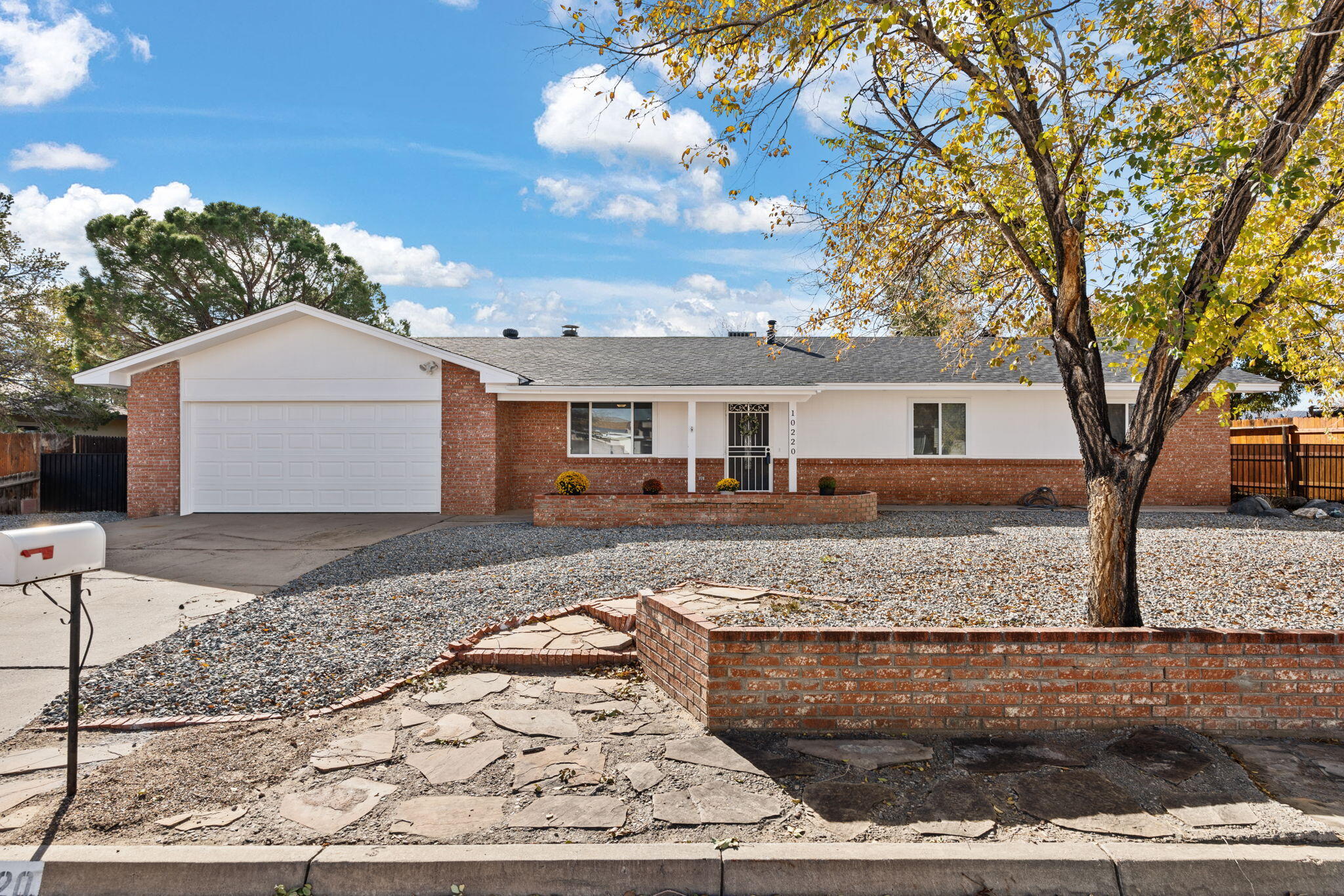 10220 Park Lane, Albuquerque, New Mexico image 1