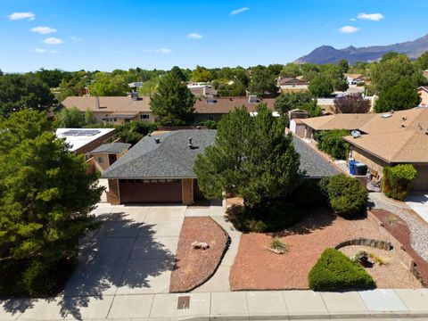 Photo of 9613 Academy Hills Drive NE, Albuquerque, NM 87111 (MLS # 1106437)