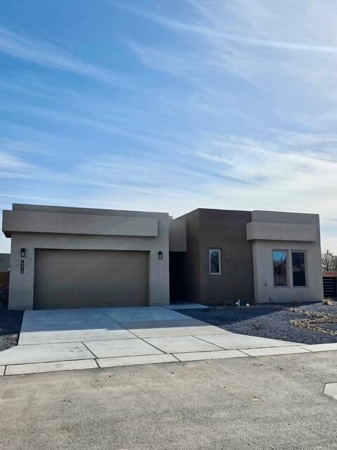 2312 Los Amigos Lane NW Albuquerque NM 87104