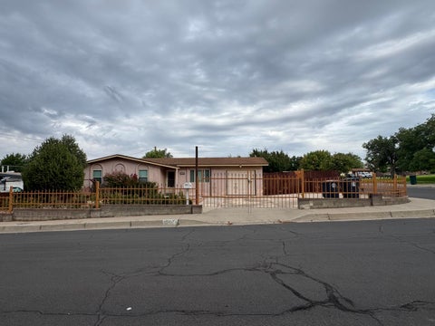 Homes For Sale - 13121 Parkview Avenue<br/> Albuquerque, NM 87123