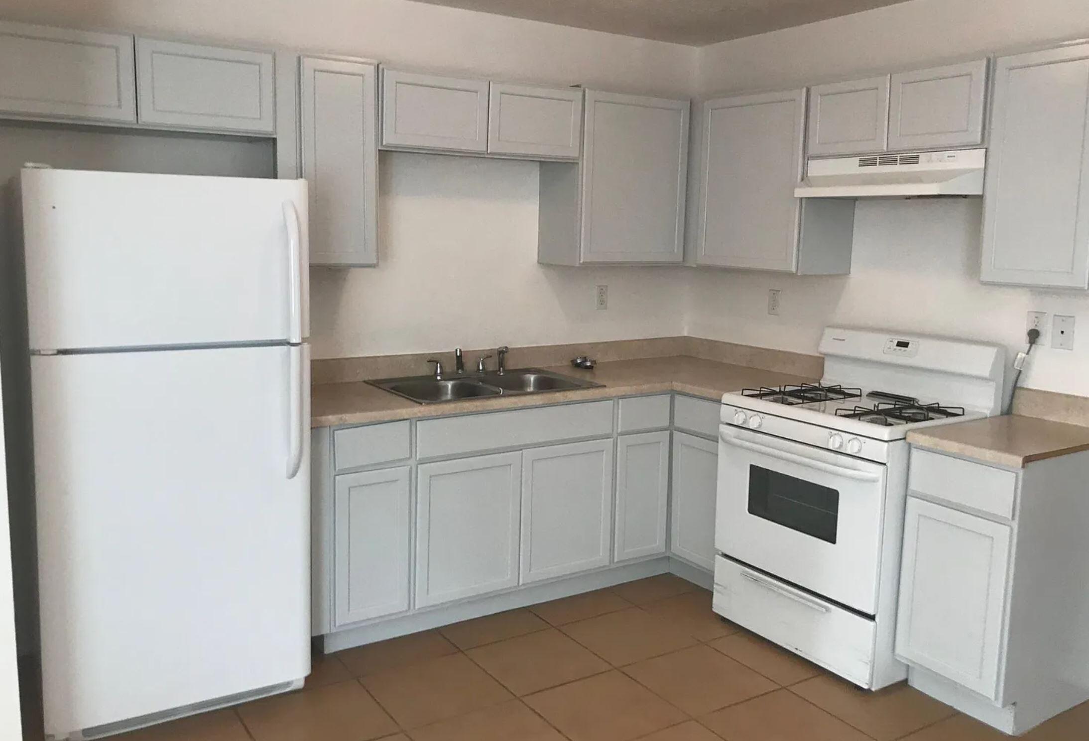 13305 Fruit Avenue NE