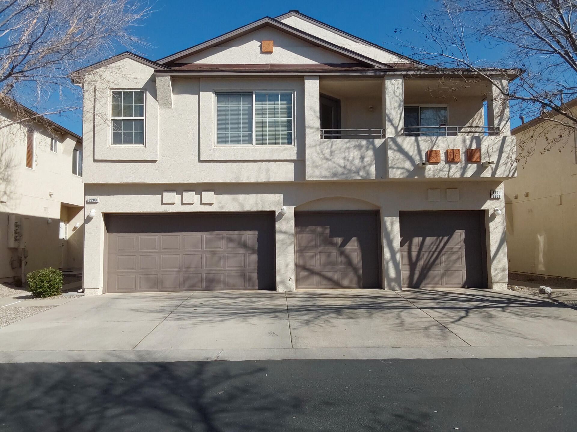 View Albuquerque, NM 87109 condo