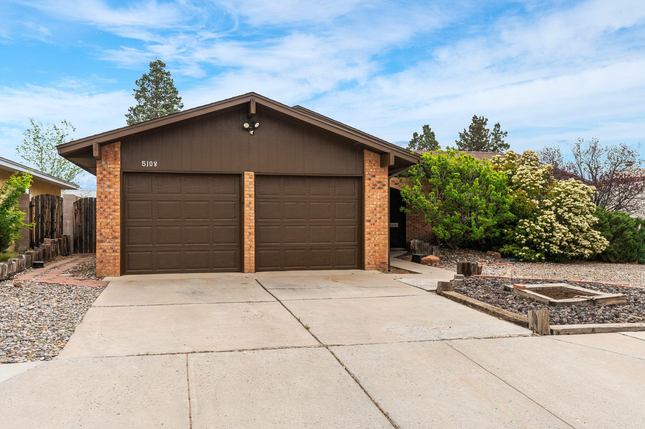 5108 Vista De Luz Drive NW