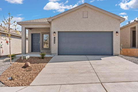 Homes For Sale - 10501 Caresso Loop<br/> Albuquerque, NM 87121