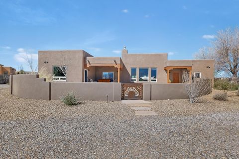 117 Doolittle Road Corrales NM 87048