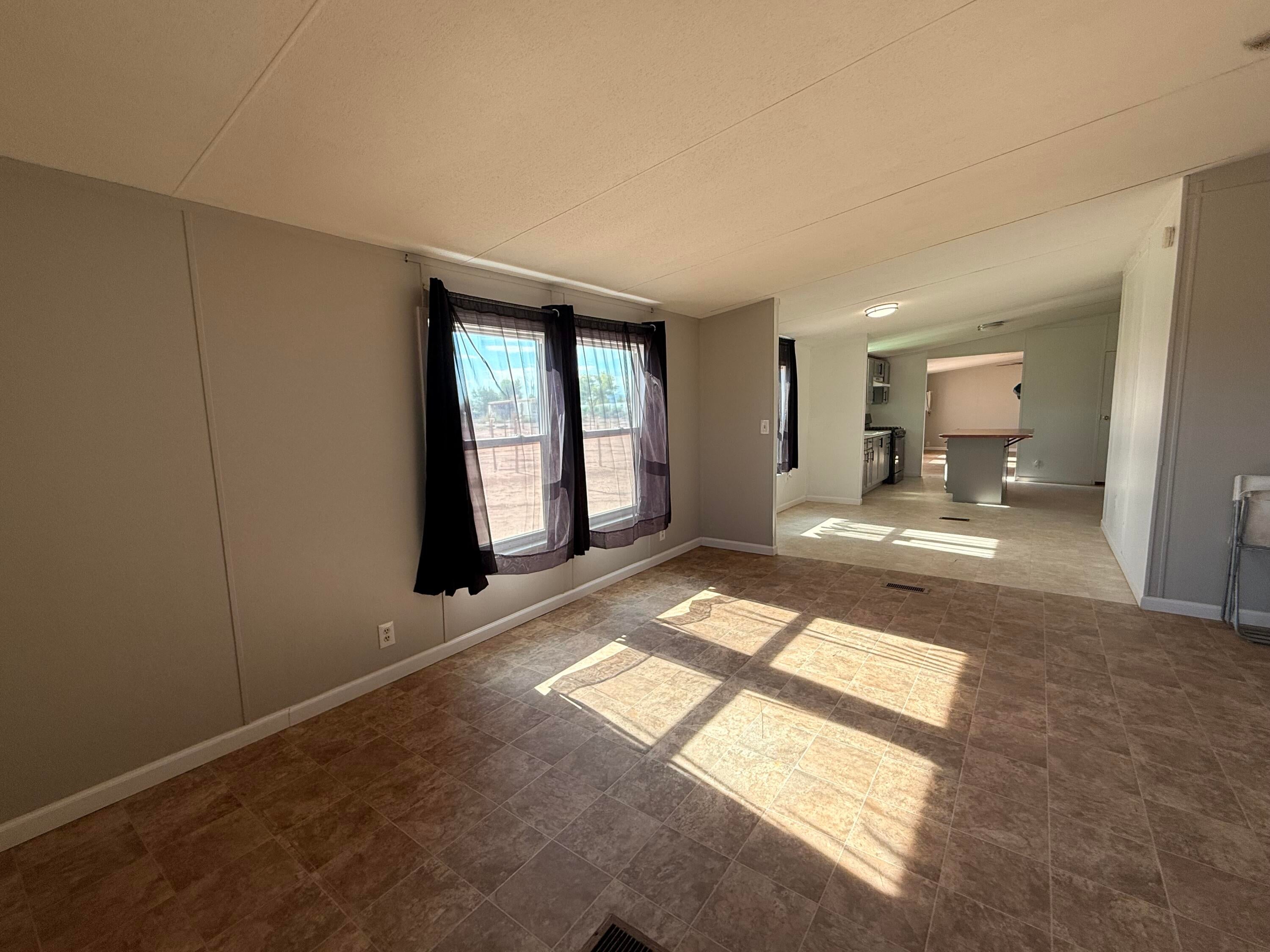 9 Tamarack Road