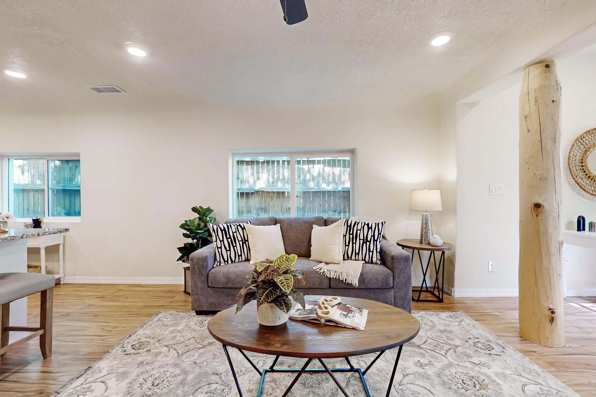 713 Lewis Avenue, Albuquerque, New Mexico image 9