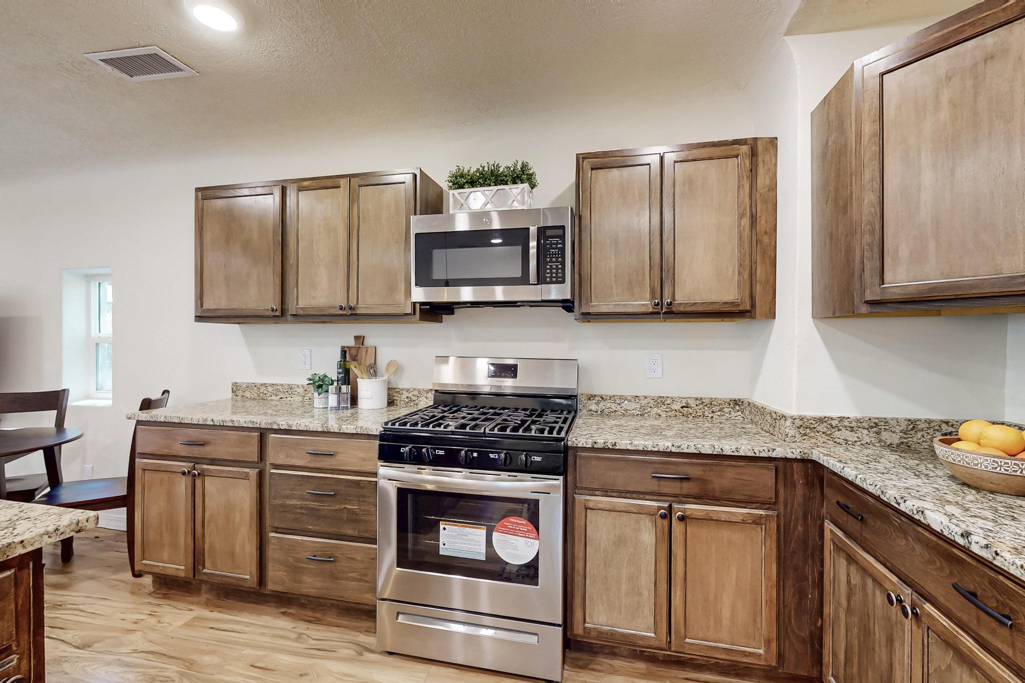 713 Lewis Avenue, Albuquerque, New Mexico image 13
