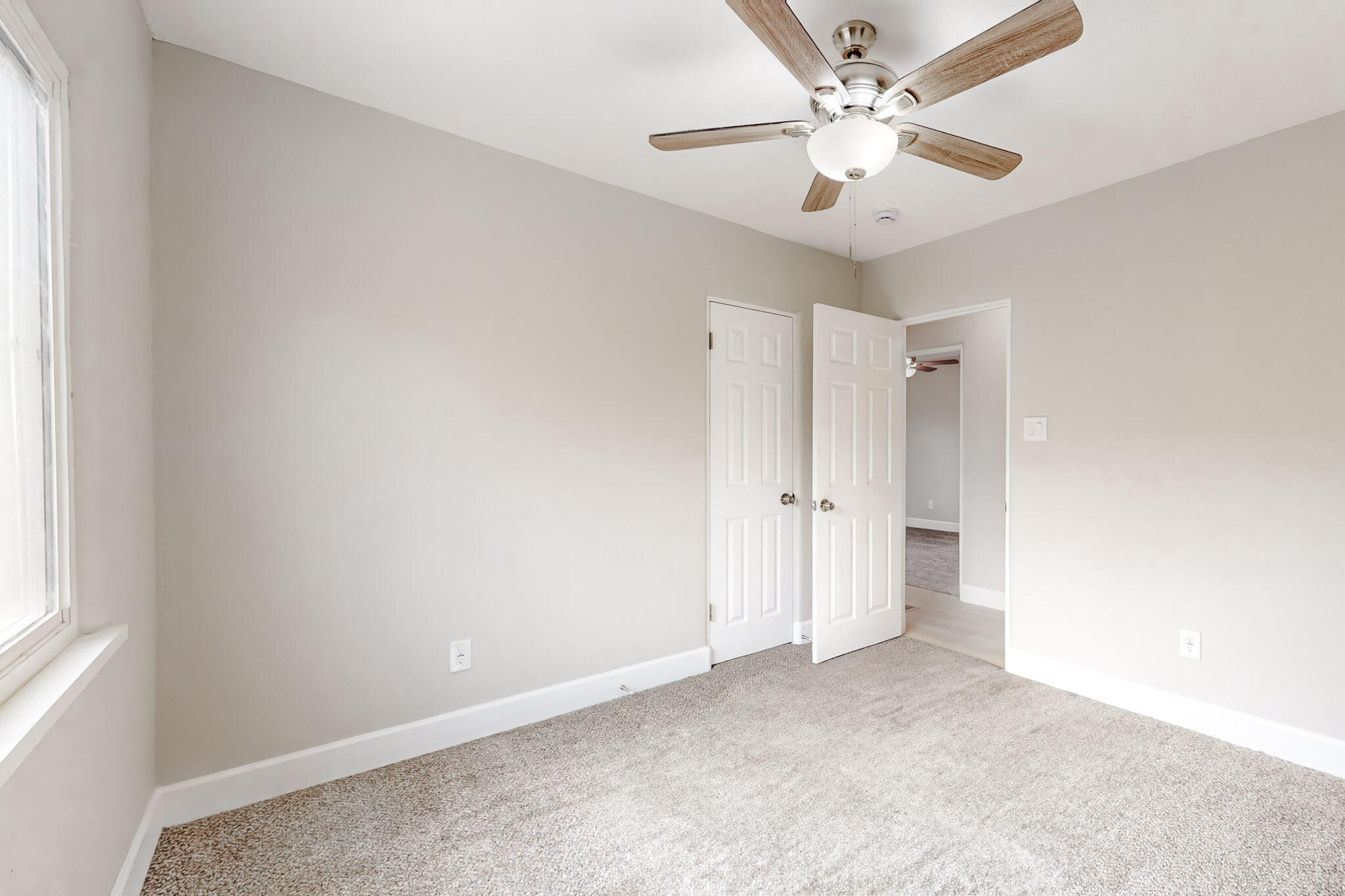901 Princeton Drive, Albuquerque, New Mexico image 32