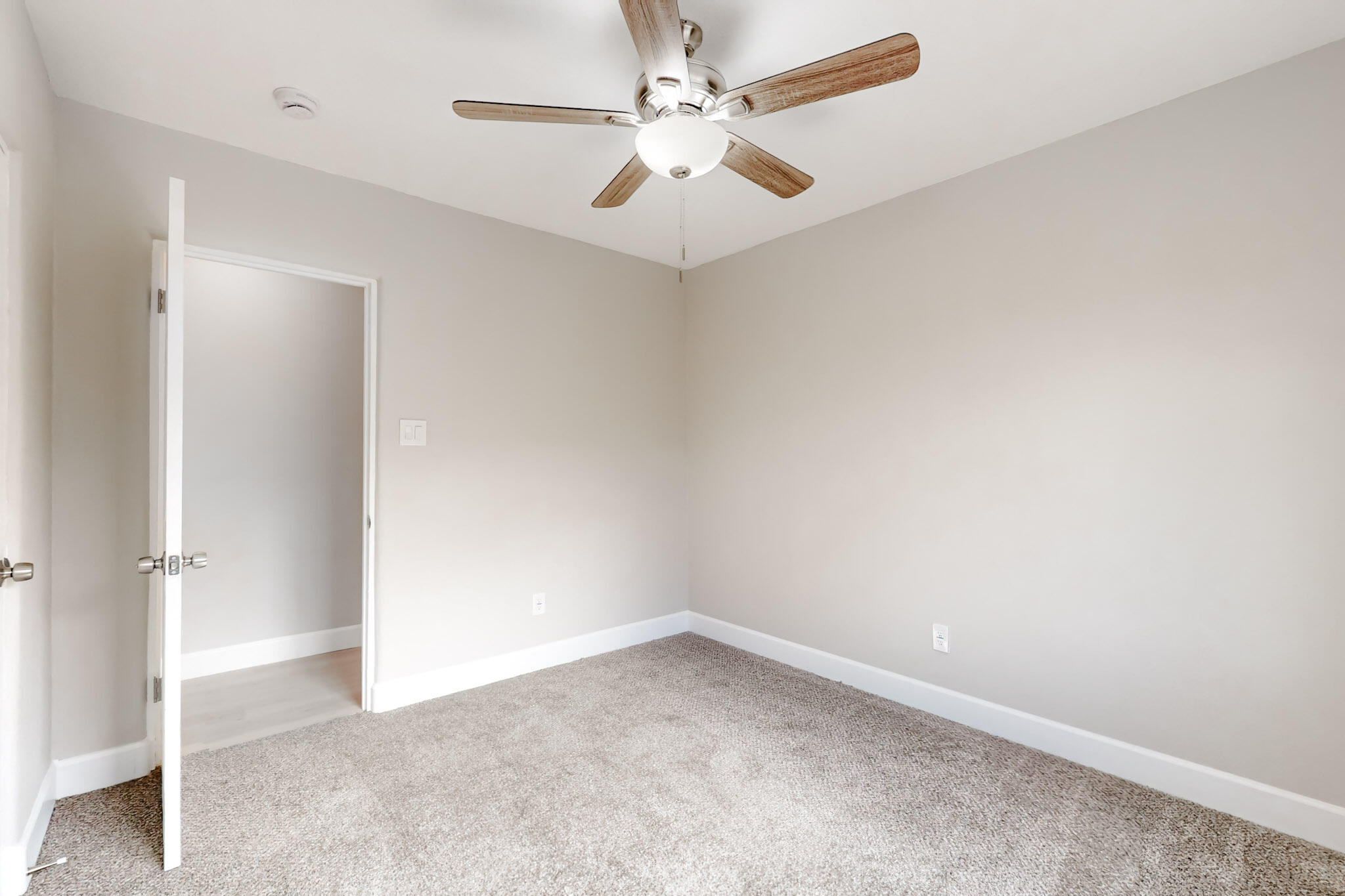 901 Princeton Drive, Albuquerque, New Mexico image 33