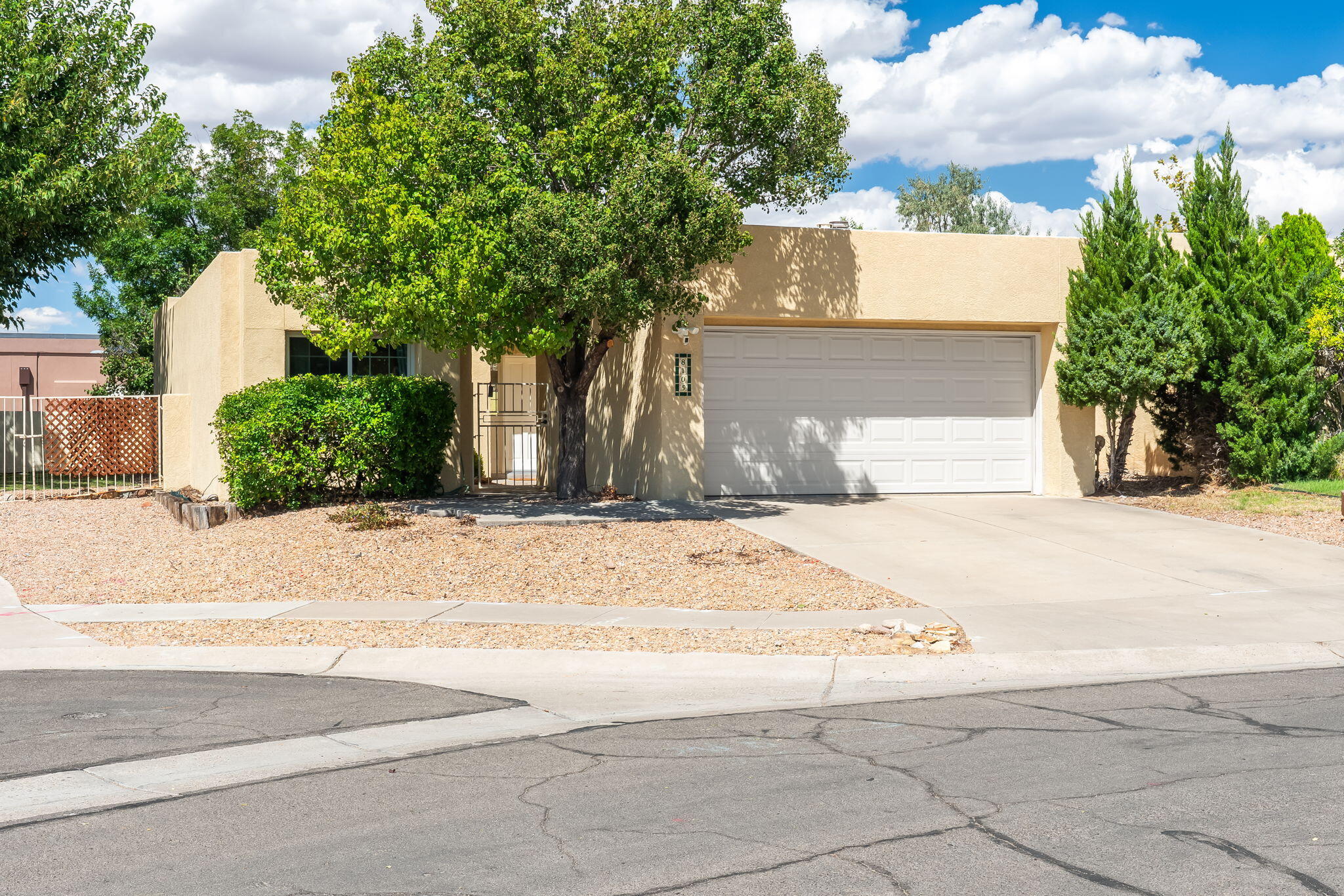 8105 Countrywood Road NE