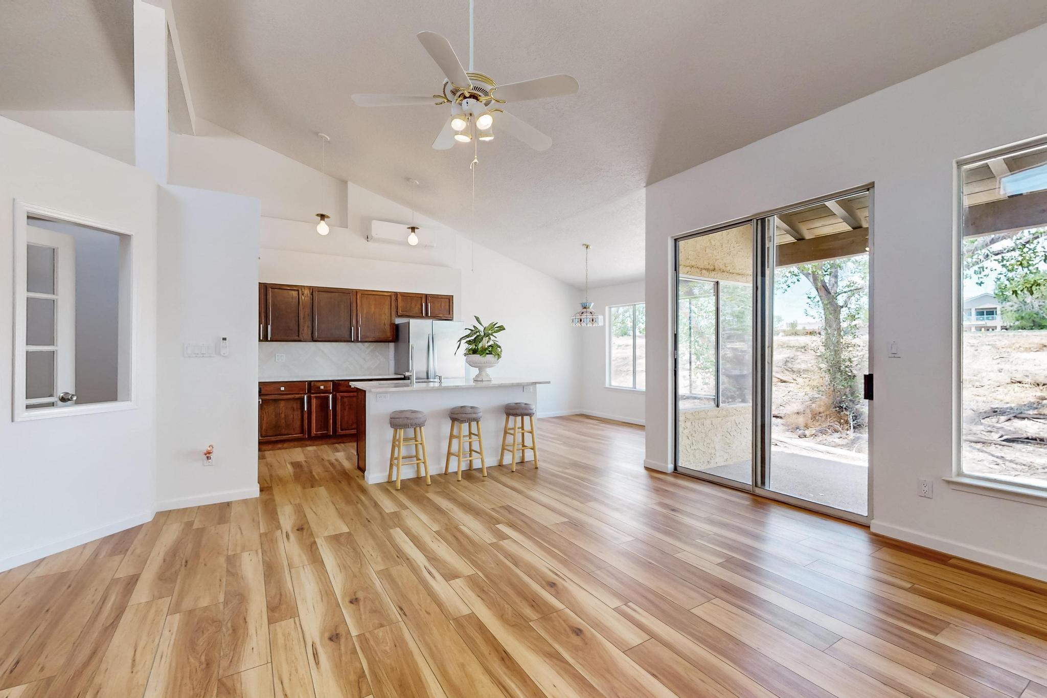 604 Eastlake Drive, Rio Rancho, New Mexico image 9