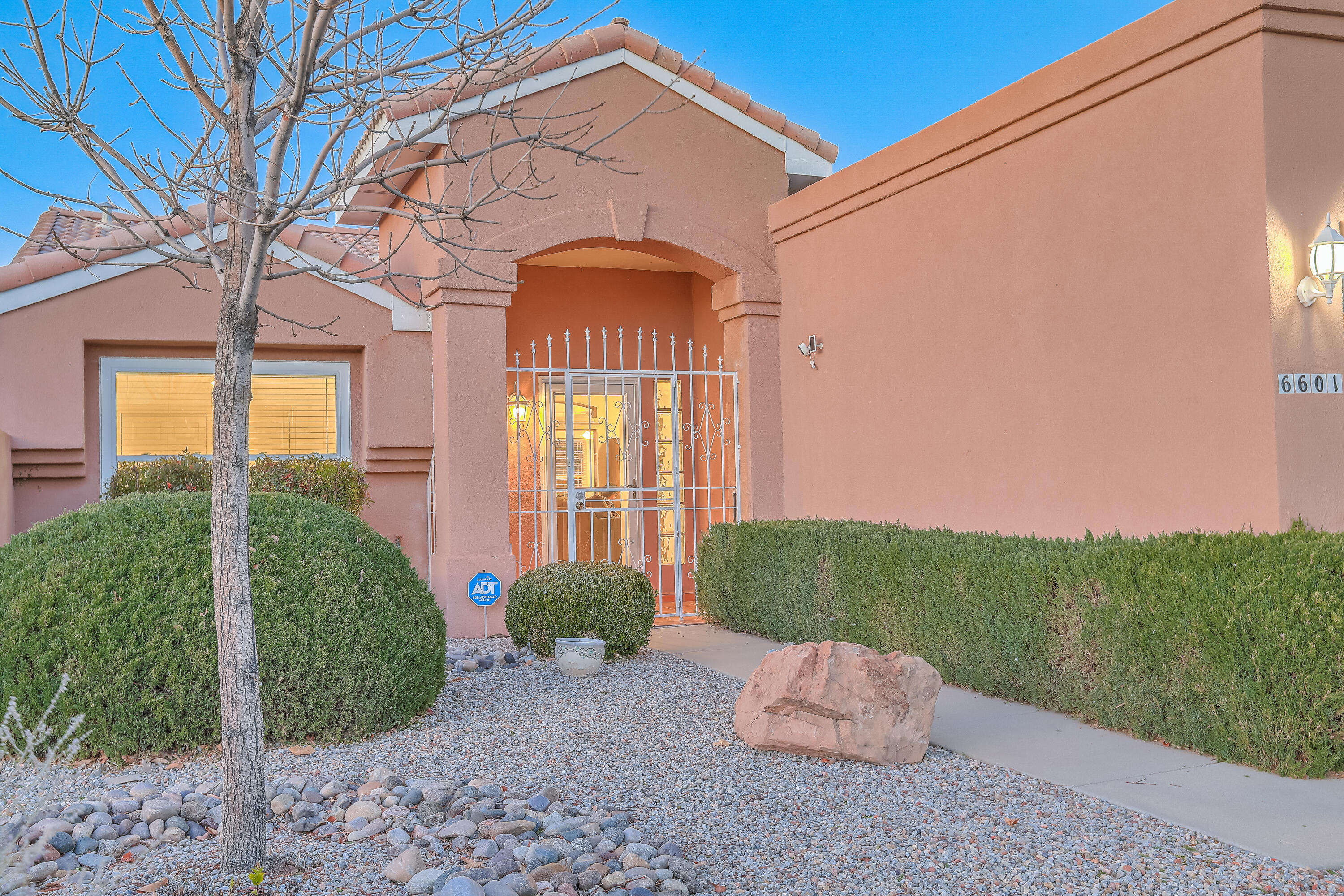 6601 Silkwood Avenue NW