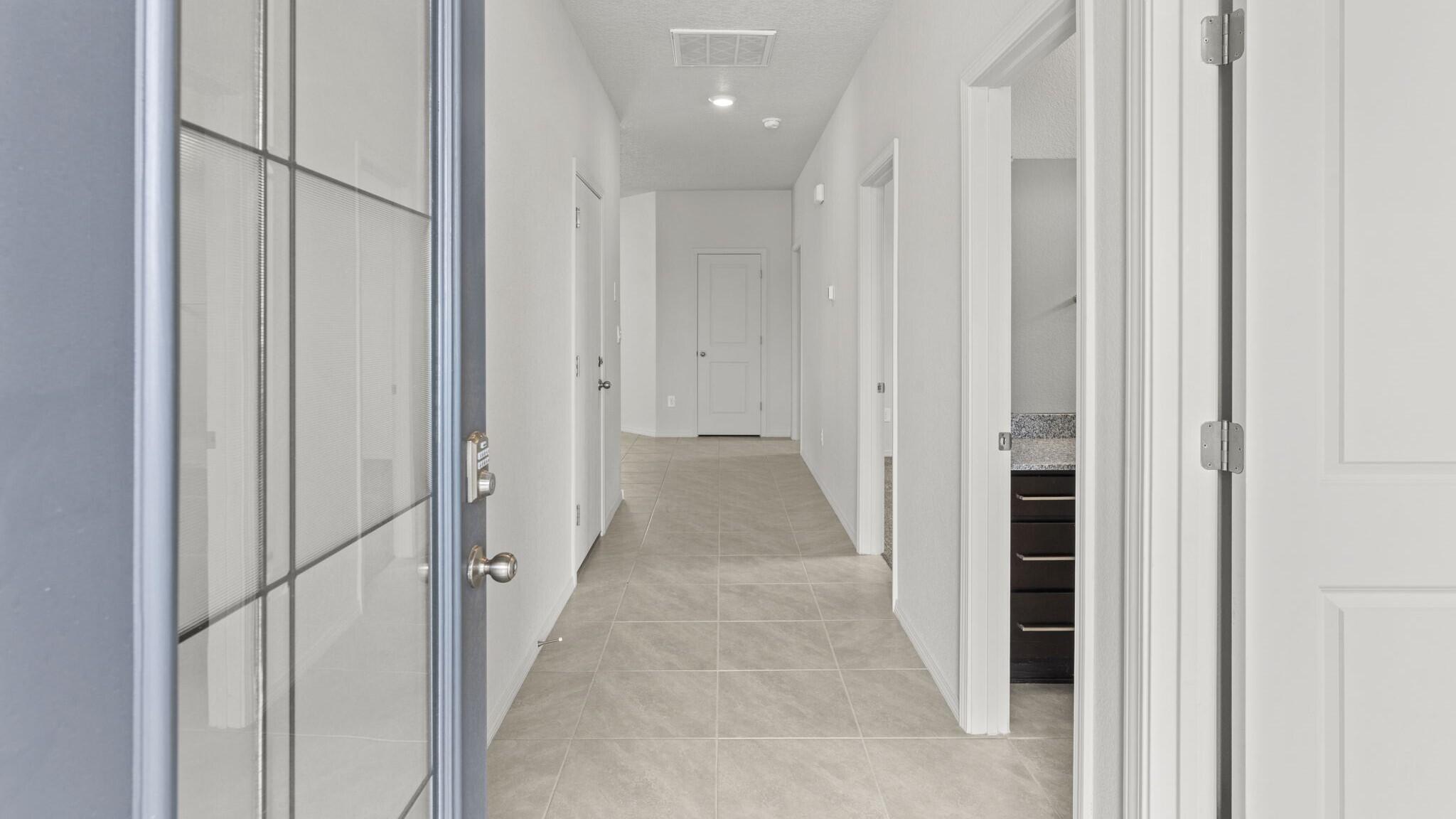 4159 Silver Springs Drive NE