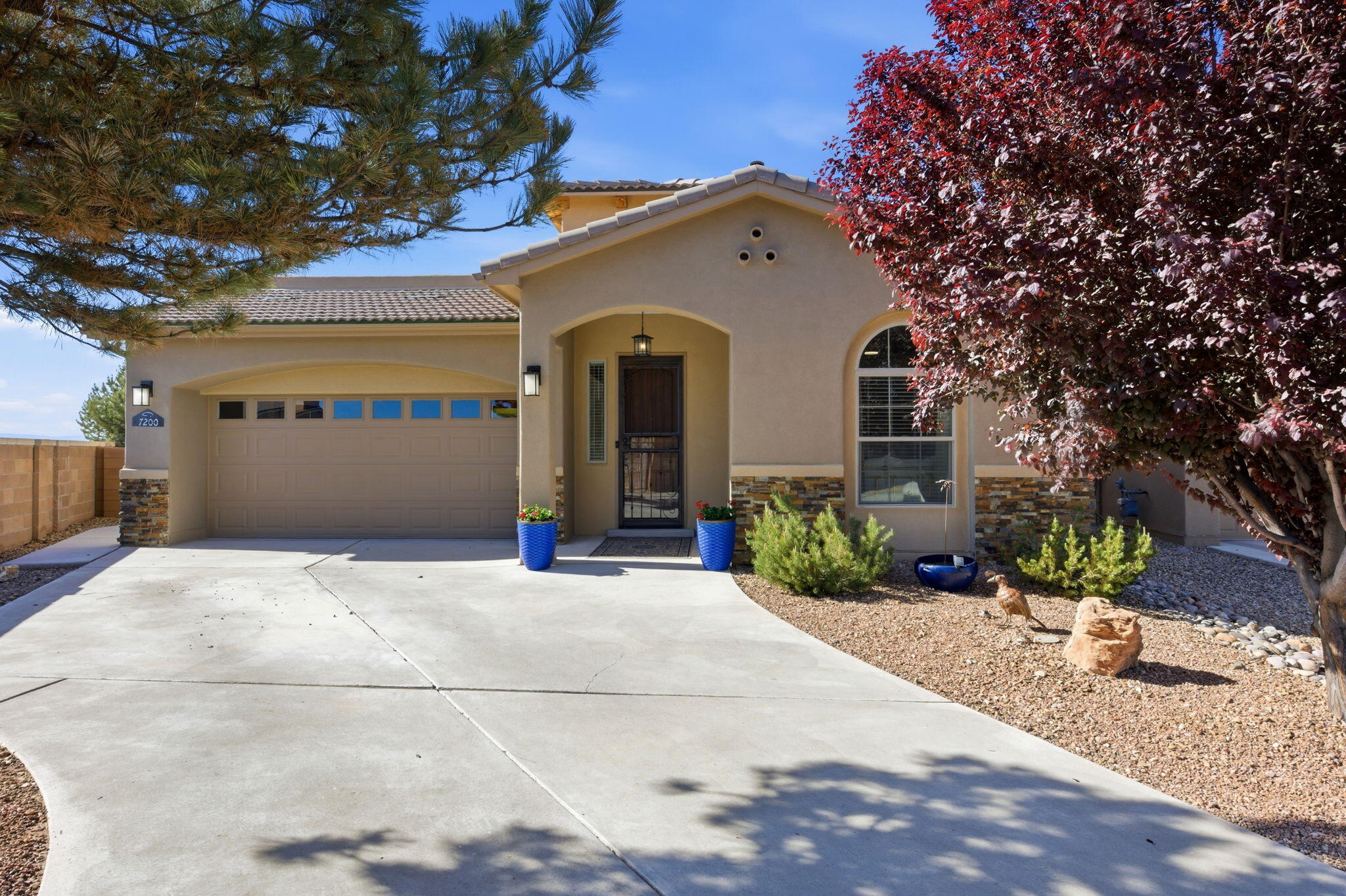 7200 Valle Jardin Lane NW