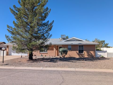Photo of 607 Camino Del Cielo, Truth or Consequences, NM 87901 (MLS # 1095802)