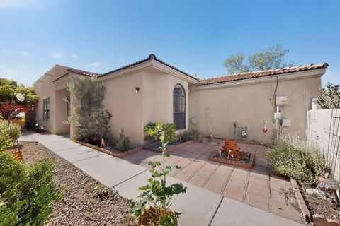 Homes For Sale - 331 Serenity Court<br/> Bernalillo County, Albuquerque, NM 87123