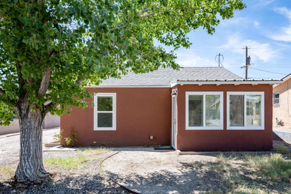 223 55TH ST NW, ALBUQUERQUE, NM 87105 - Image be9b5a3dded553111d6ca01d4d9afdae/1784294726