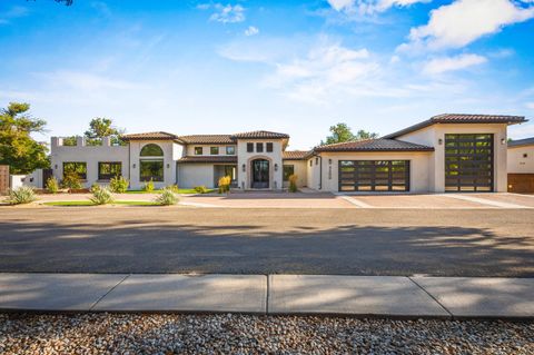 Photo of 3200 CALLE VIGO NW, Albuquerque, NM 87104 (MLS # 1091135)