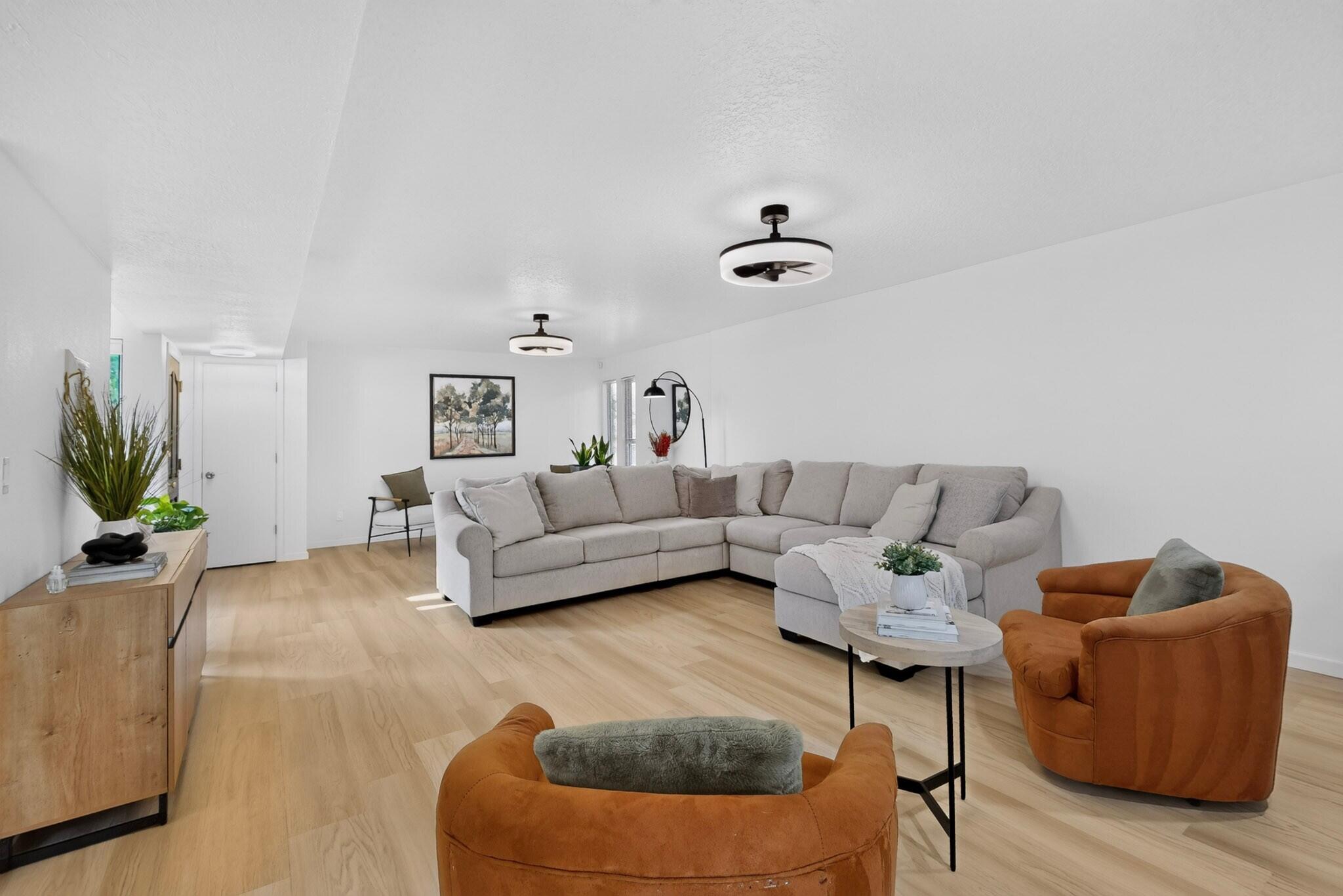 13316 Desert Flower Place NE