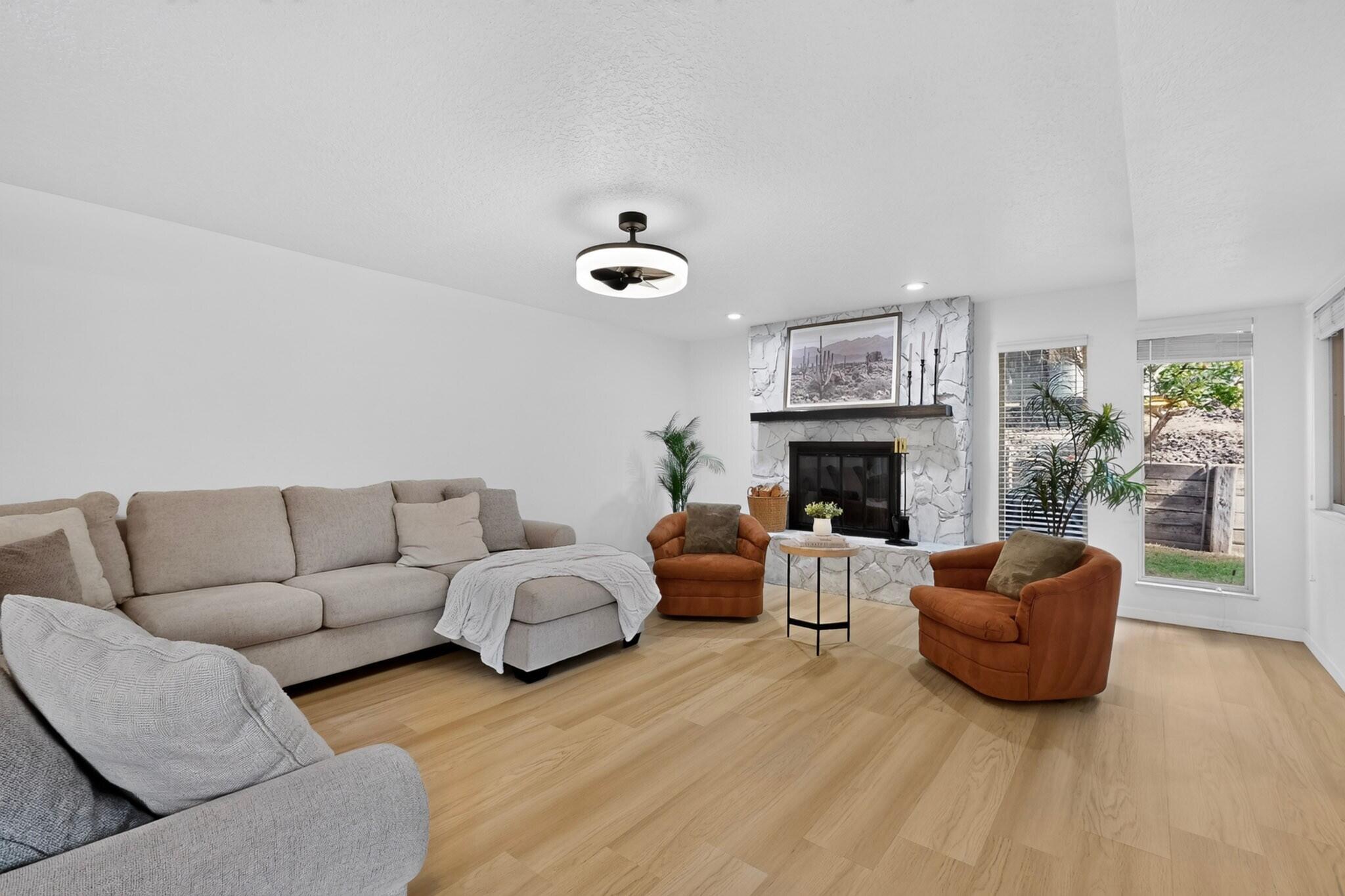 13316 Desert Flower Place NE
