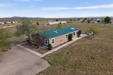 Mobile Home For Sale - 74 Coyote Loop<br/> Moriarty, NM 87035