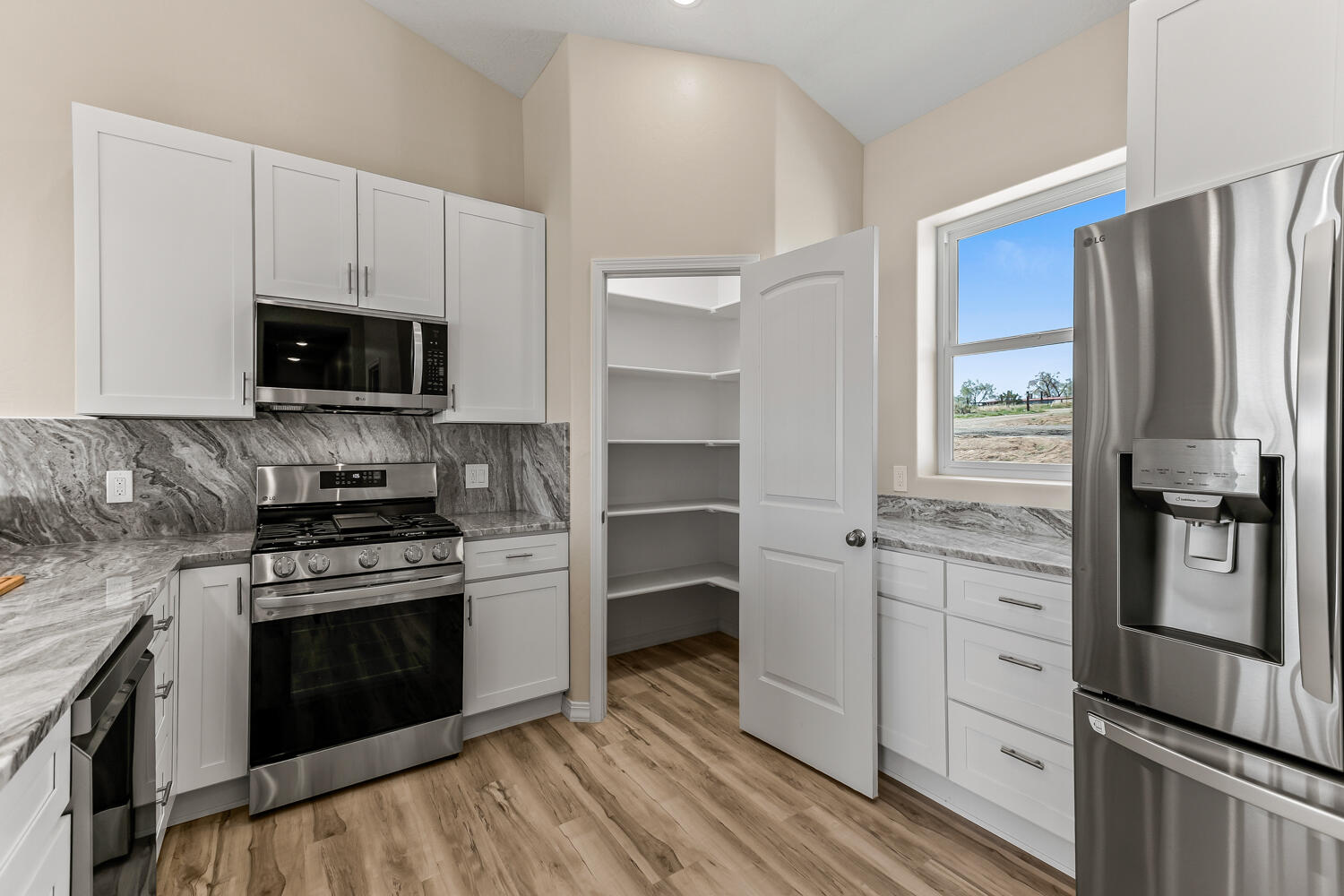 6 Romano Ray Court, Edgewood, New Mexico image 11