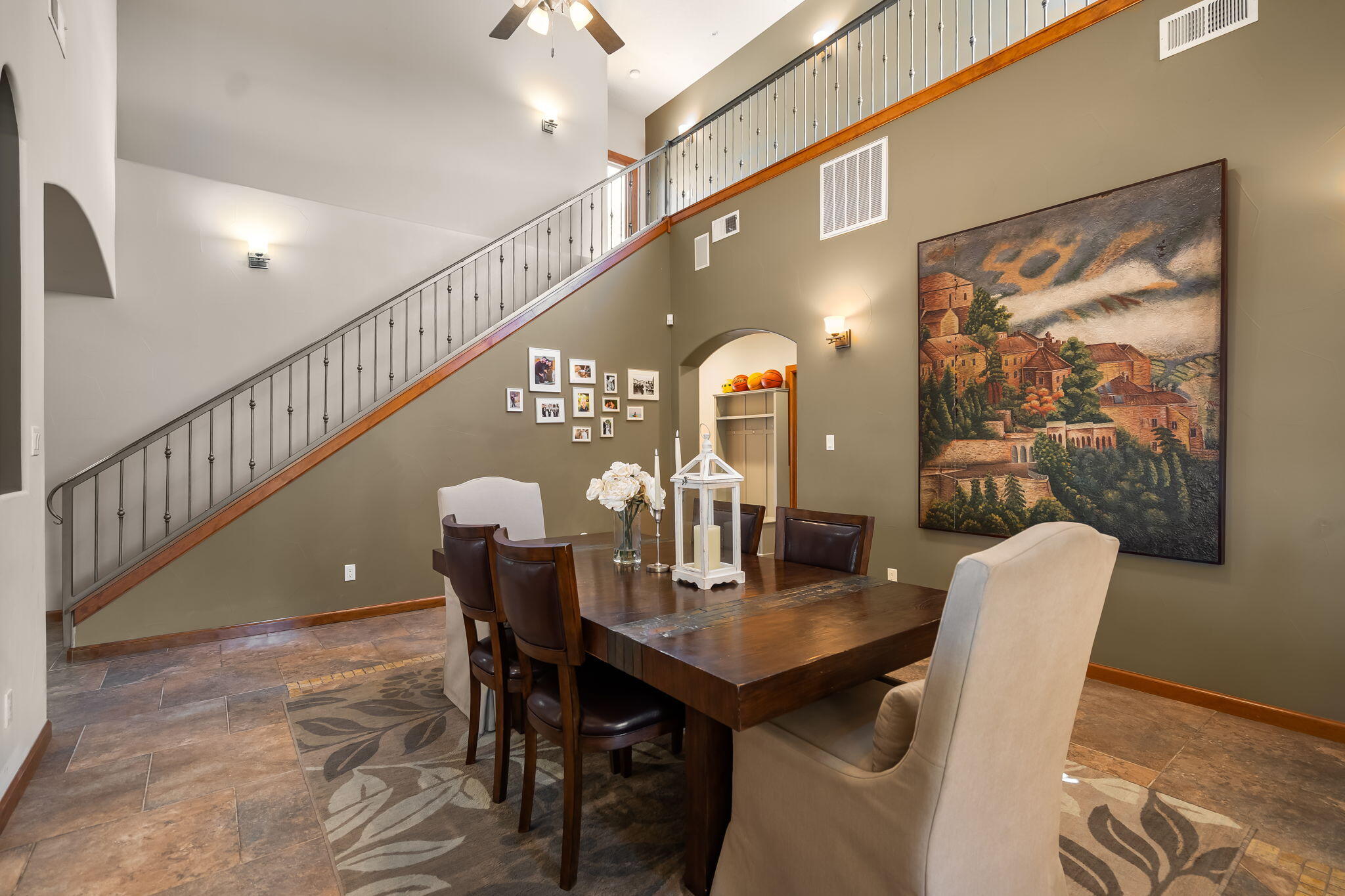 323 Nuevo Hacienda Lane NW