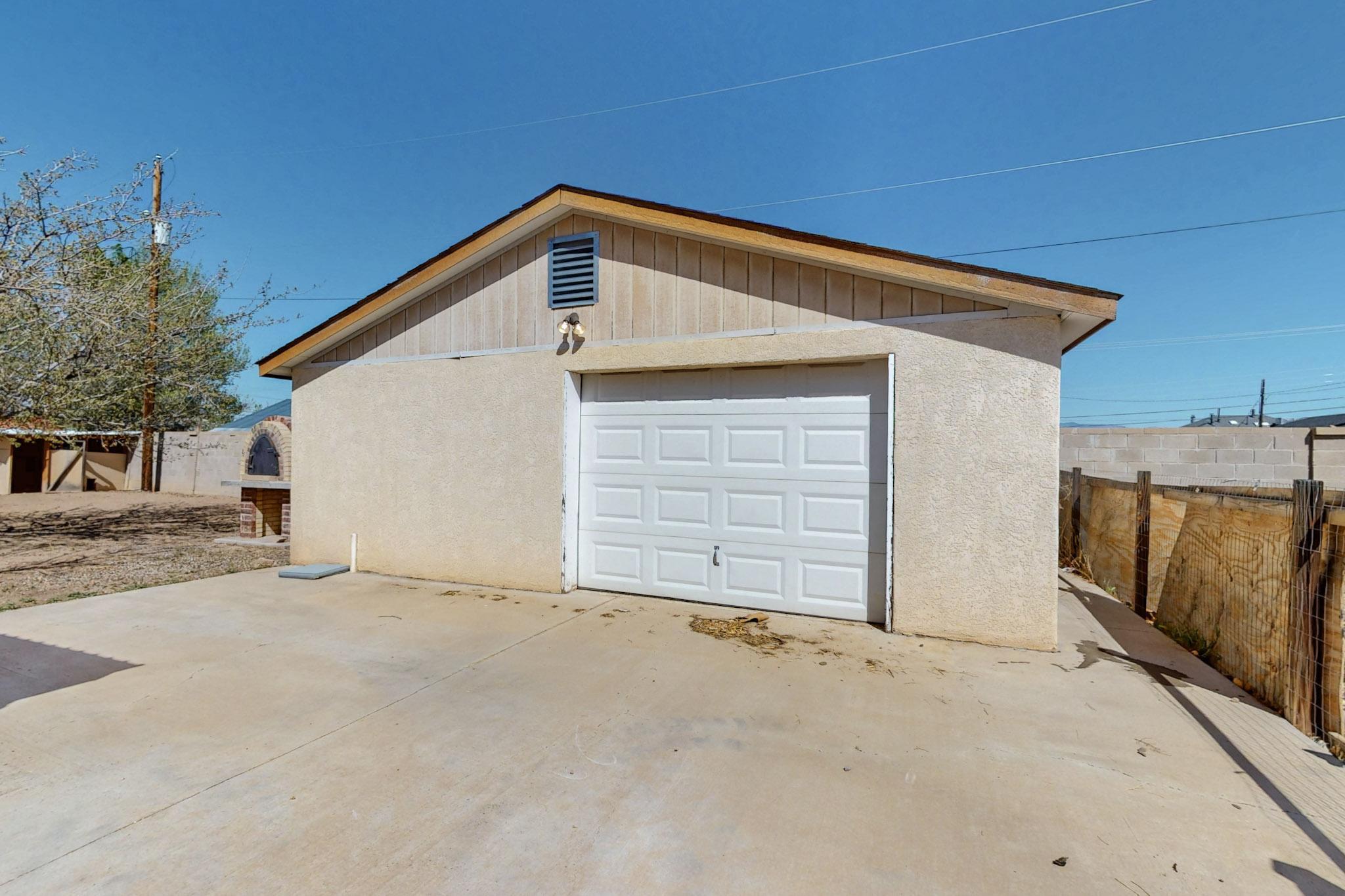 612 Sean Court, Belen, New Mexico image 47