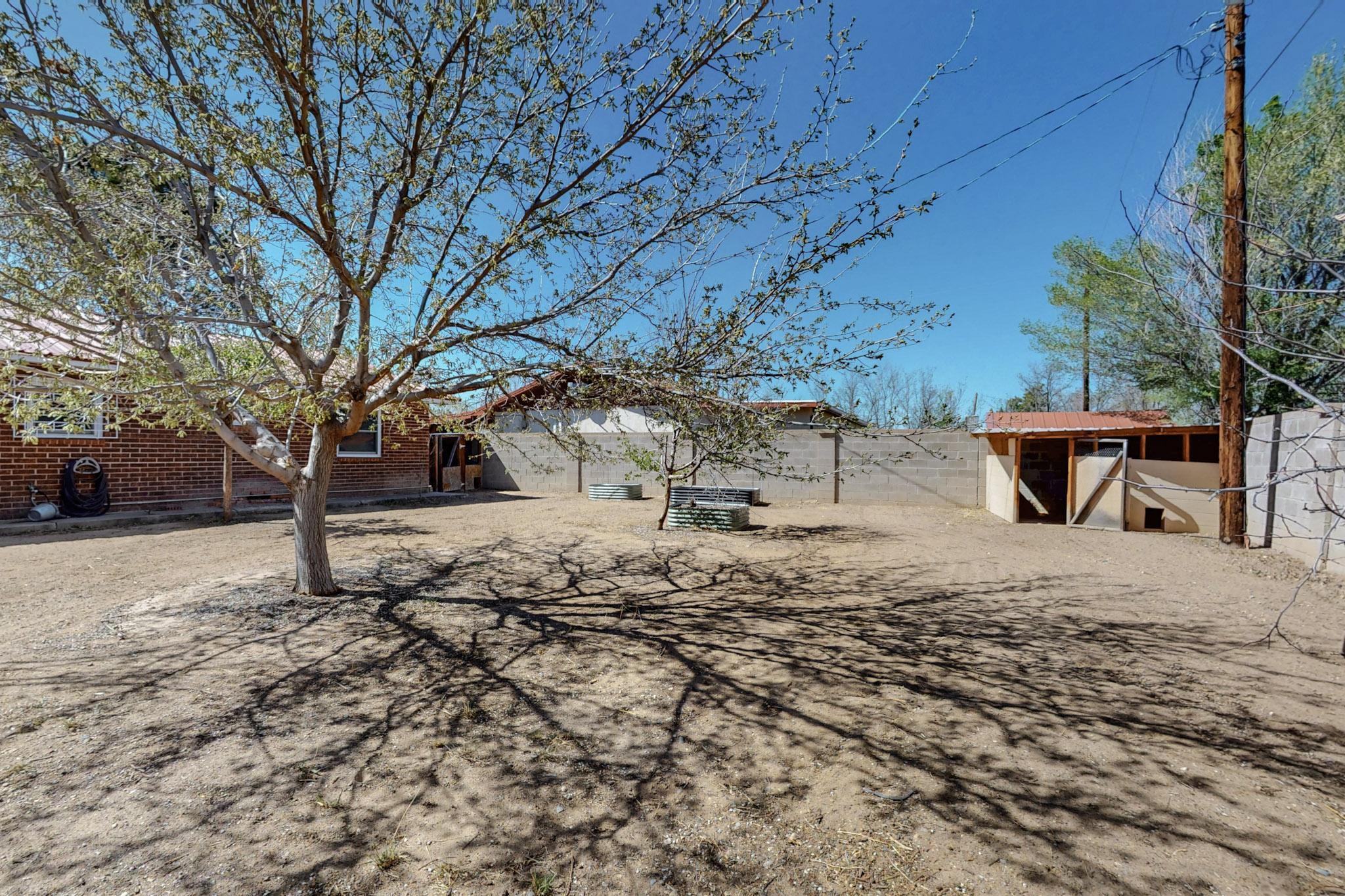 612 Sean Court, Belen, New Mexico image 45