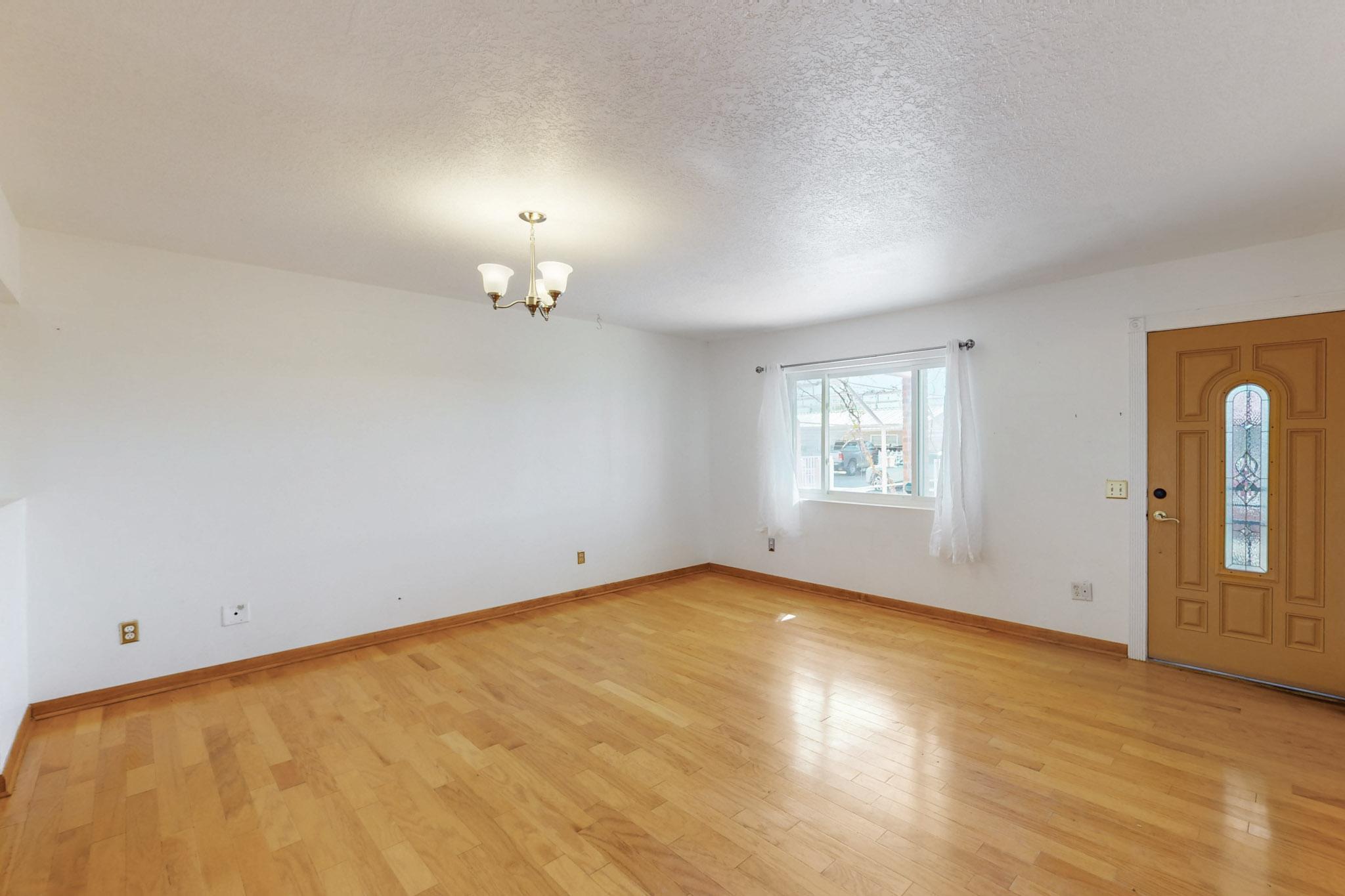 612 Sean Court, Belen, New Mexico image 10