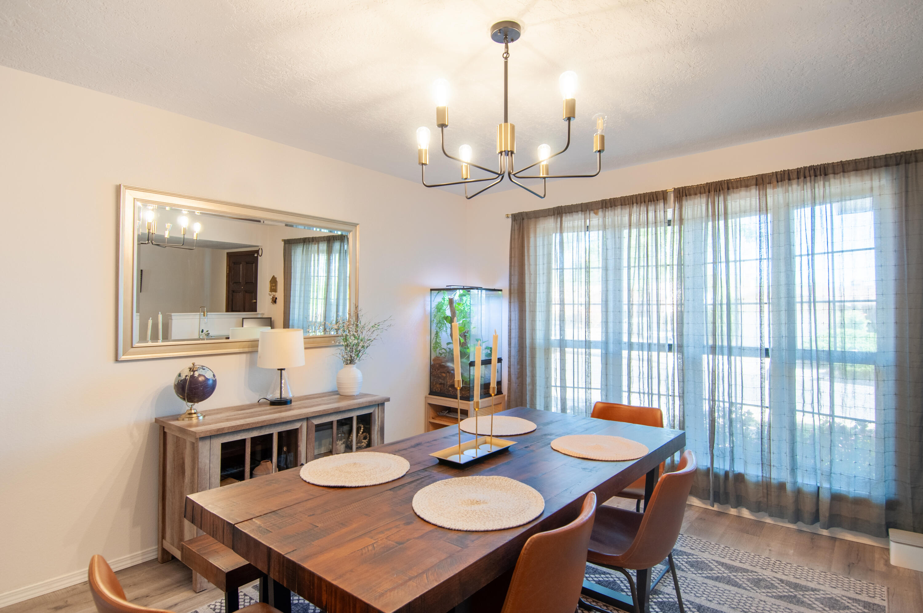 8913 Rough Rider Road NE